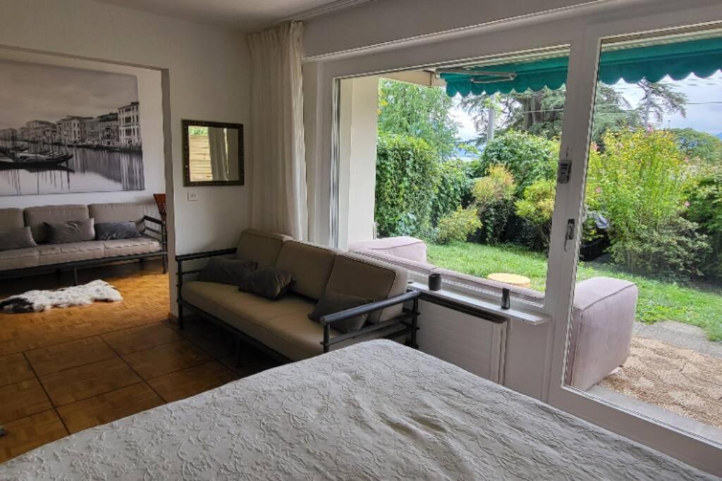 Side/fire Place/garden/freeparking/45m2 Apartment La Tour-de-Peilz
