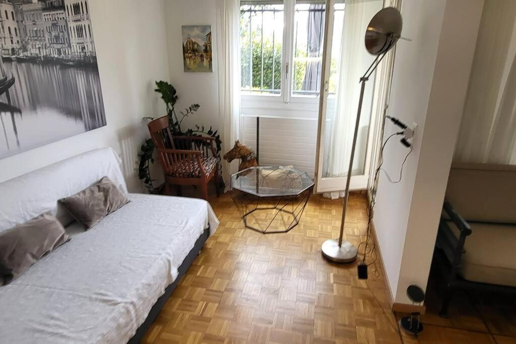 Apartment Side/fire Place/garden/freeparking/45m2 La Tour-de-Peilz